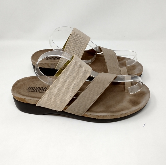 Munro Strappy Toe Loop Slip On Slide Sandals Women's Size 9WW - Picture 6 of 10